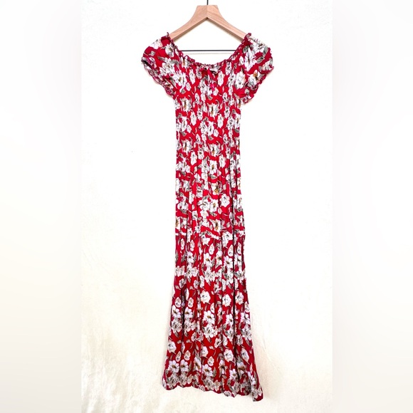 Kindred Dresses & Skirts - Kindred Red Floral Maxi Dress